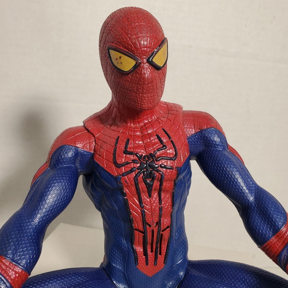 Marvel The Amazing Spider-Man Action Figure 12" Pull String Web Toy - Picture 7 of 16
